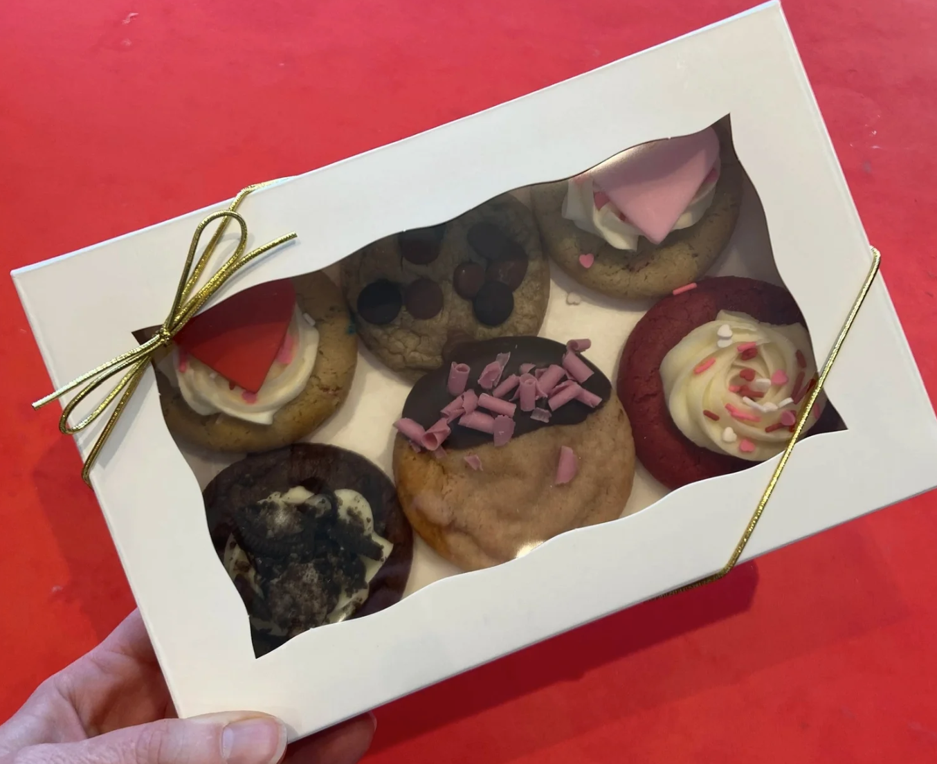 6 pack Valentine's Day Gift Box 1/4 sized cookies